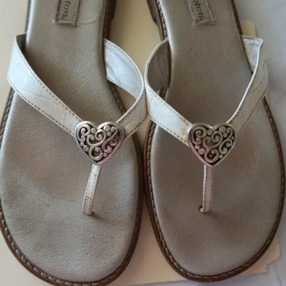 Brighton Women's Size 10 Medium Sandals White Leather - Picture 4 of 4